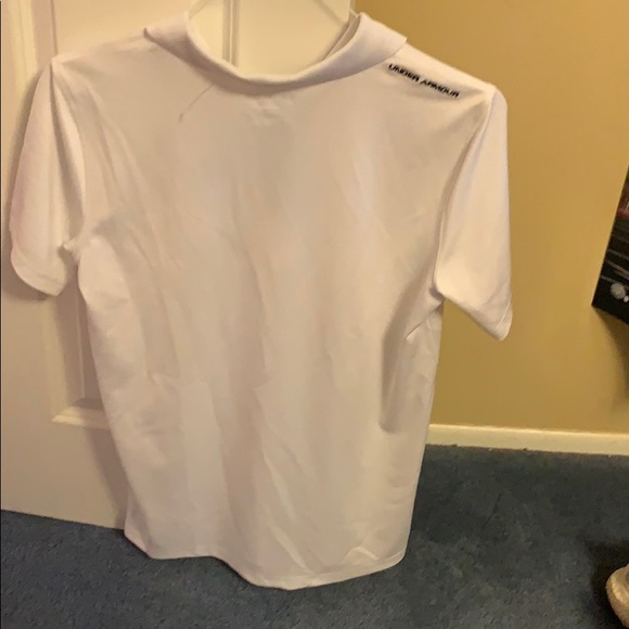 Under armor collared shirt - Picture 2 of 3